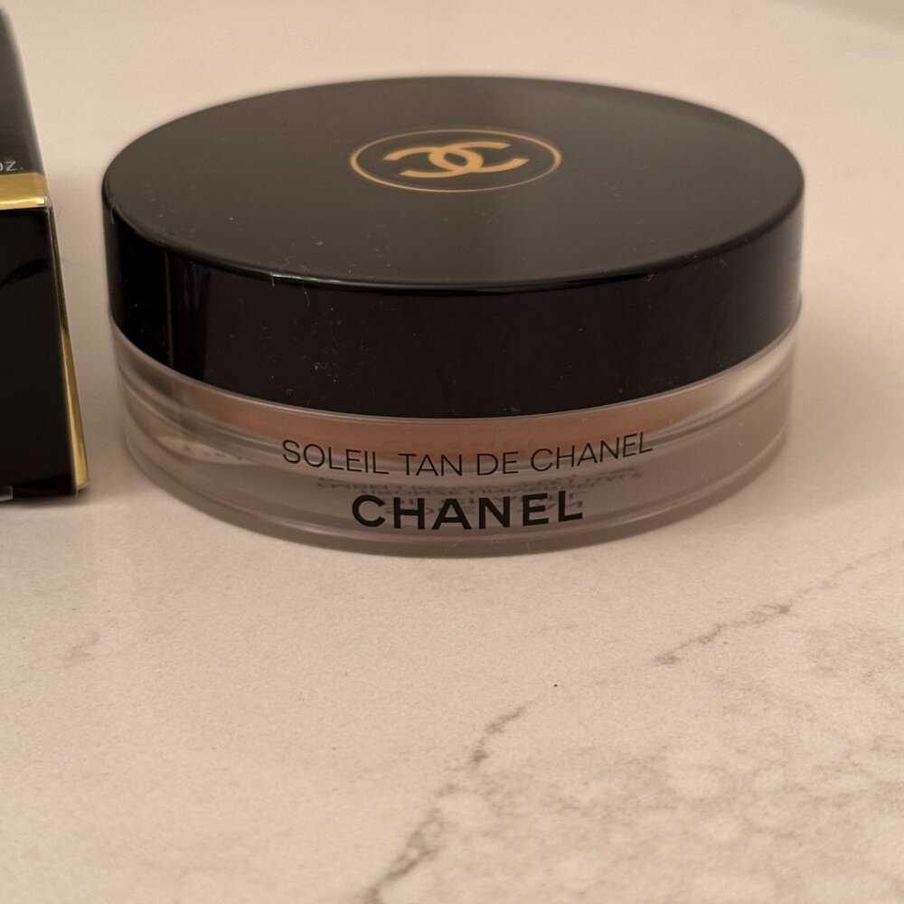 Chanel — Soleil Tan De Chanel Bronzer, Original Formula (Discontinued) (NWT) - Picture 7 of 7
